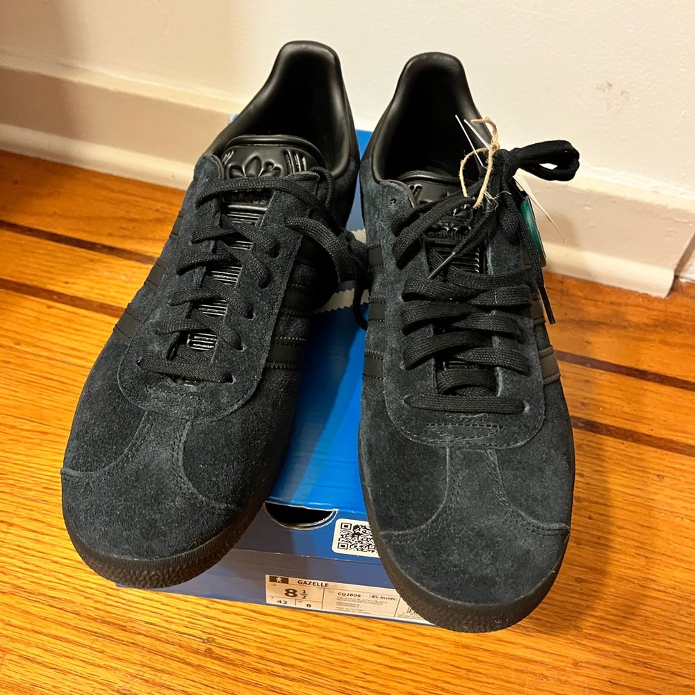 Triple Black Adidas Gazelle